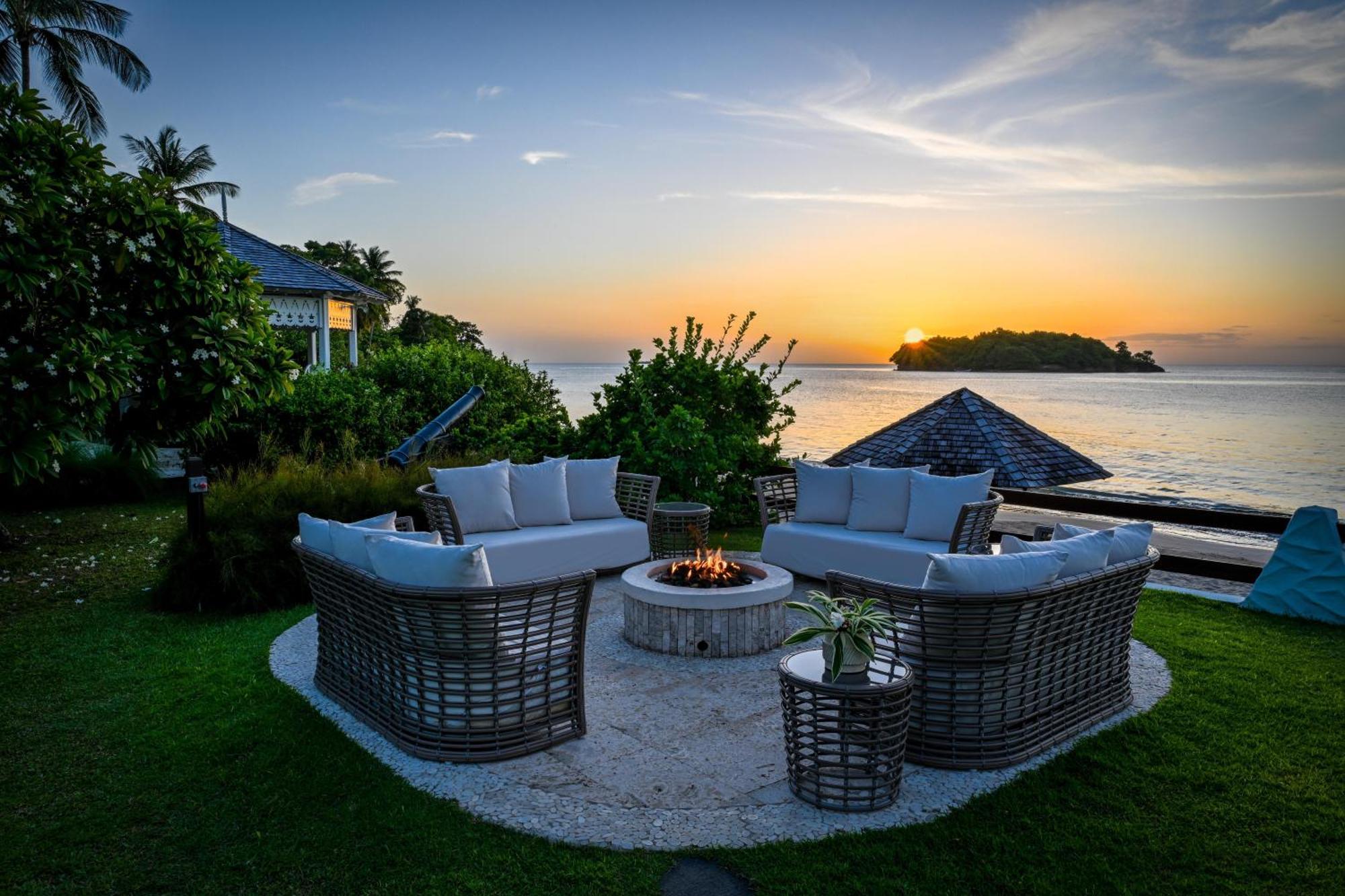 Sandals Halcyon Beach All Inclusive - Couples Only (Adults Only) Vigie Ngoại thất bức ảnh